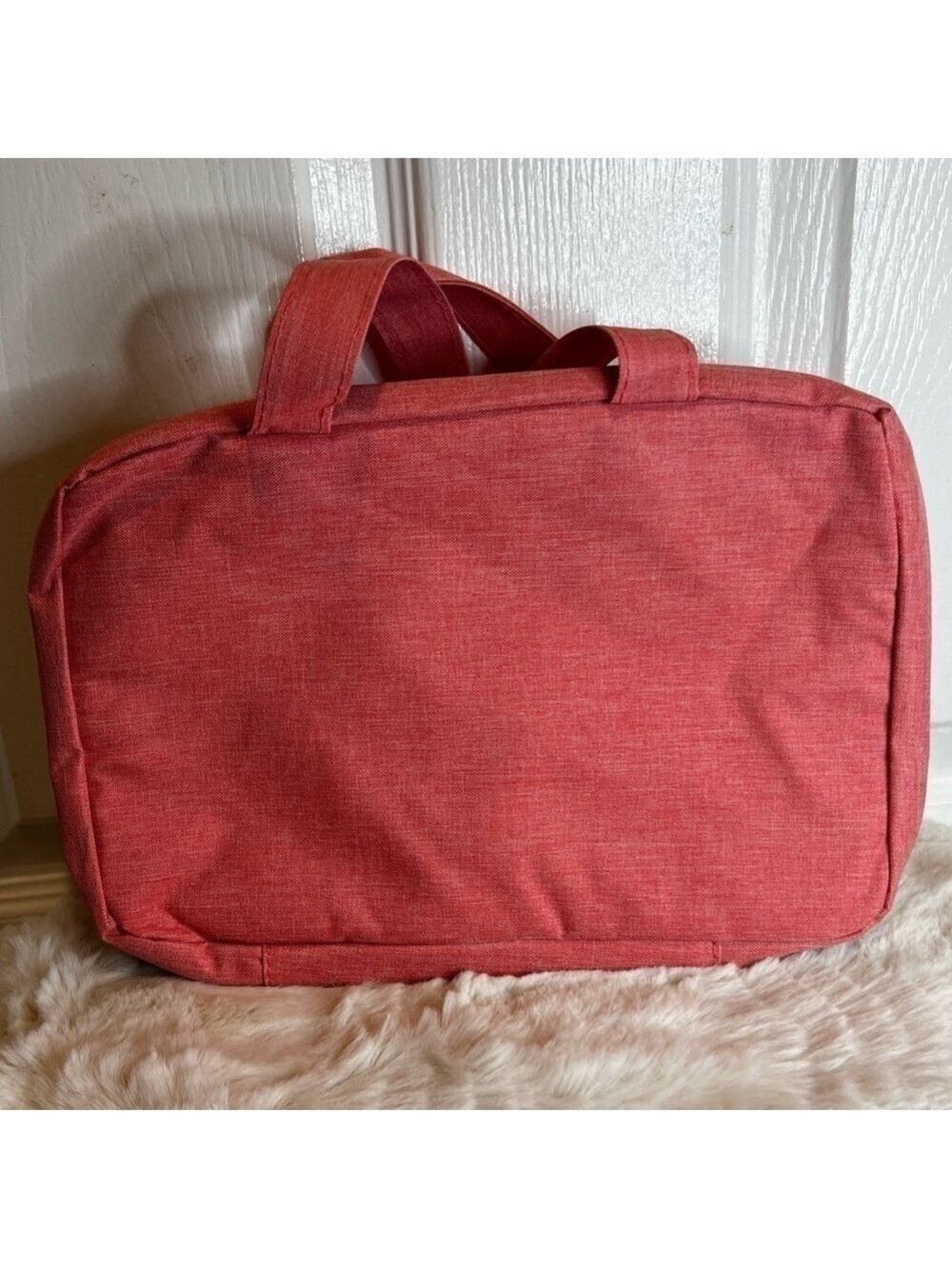 TRAVEL MAKEUP/COSMETIC BAG